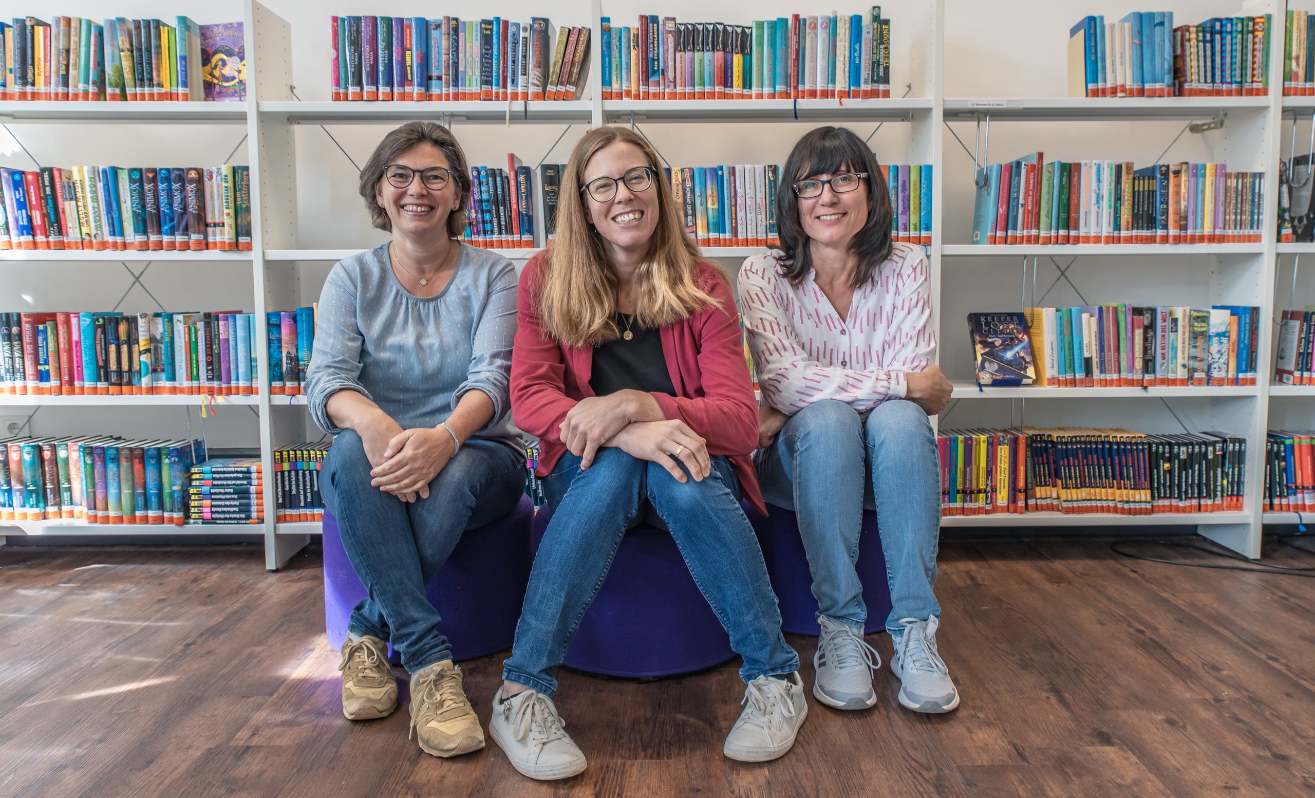 Drei Mitarbeiterinnen der Bücherei Balve